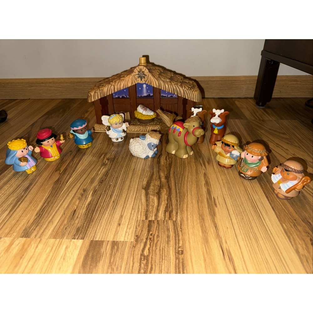 Mattel Fisher Price Little People Christmas Nativity Scene Light Music Set